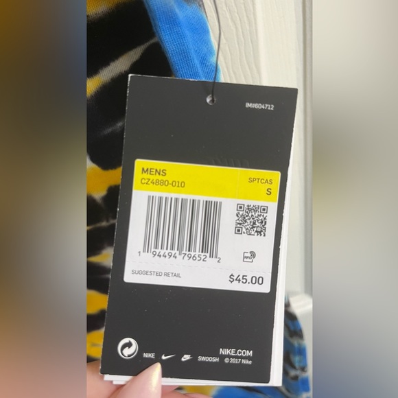 NWT Nike Sportswear Men’s Tie Dye T-Shirt Tee, Sz S - Picture 6 of 7